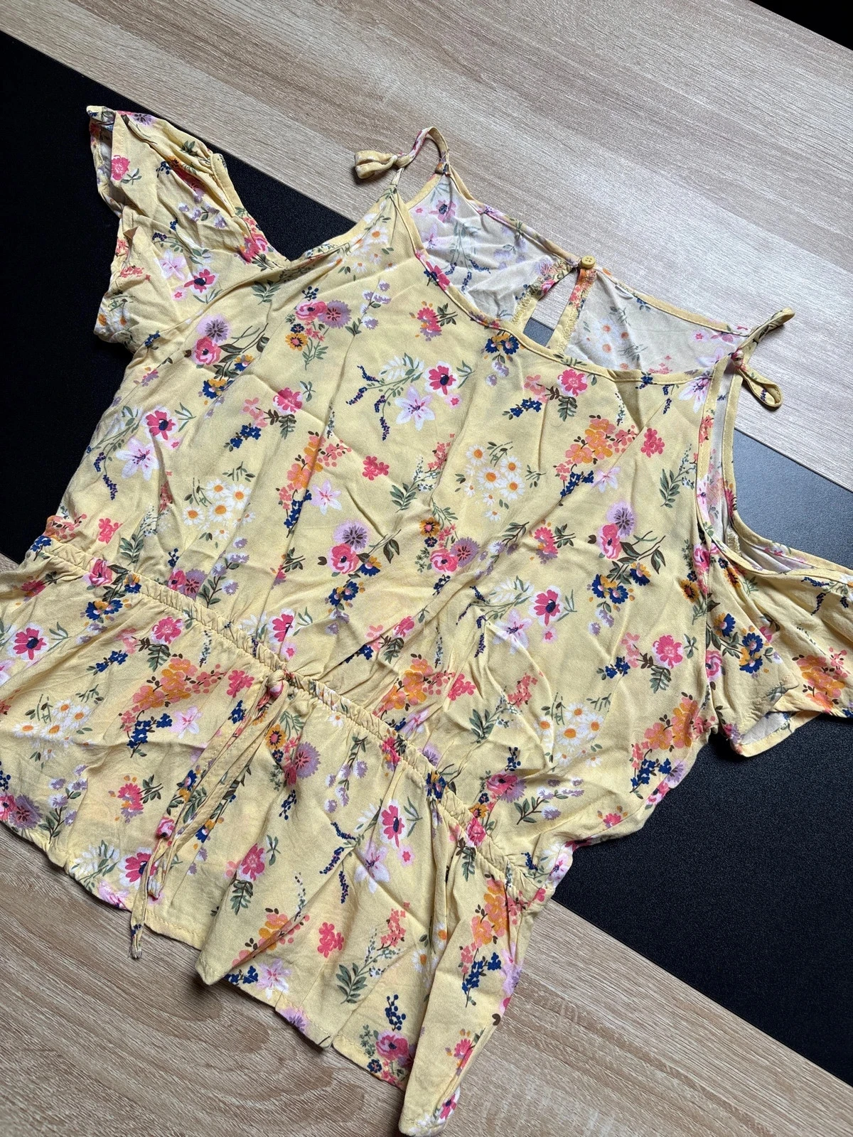 Top con flores talla S – photo 2